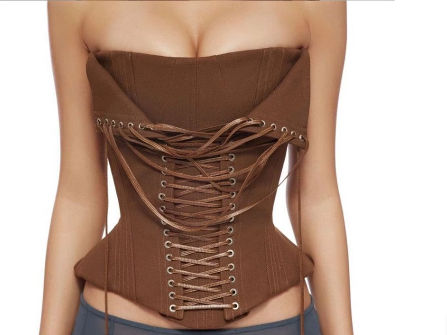 DANGEROUSLY LACED CORSET