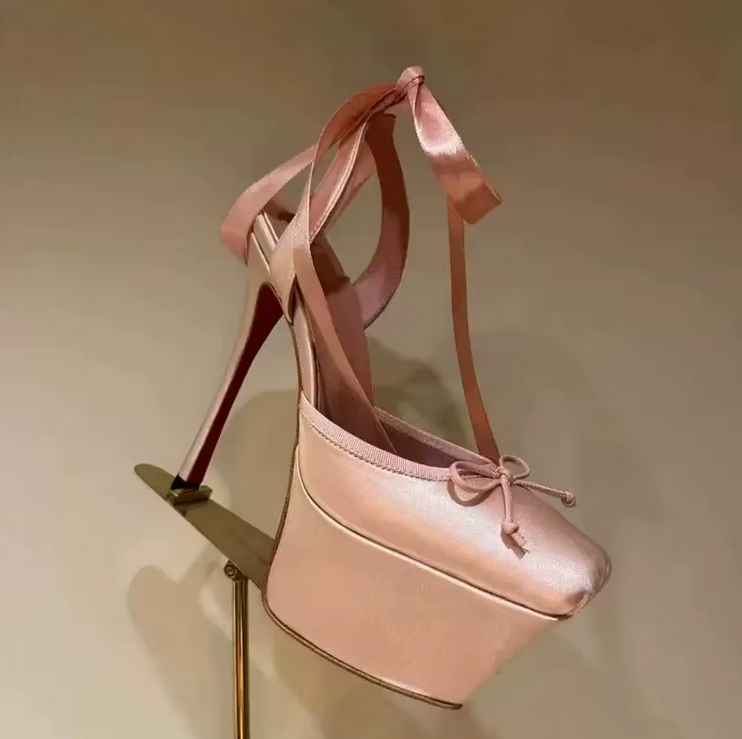 BALLERINA PLATFORM HEEL