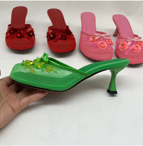 Y2K BANGY CHINESE HEELS