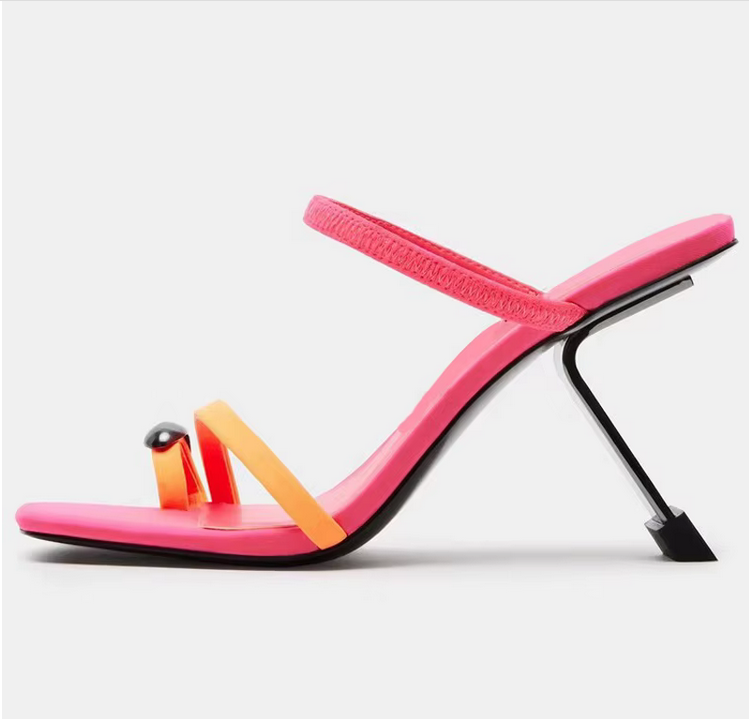 CRAZY IN LOVE STILETTO