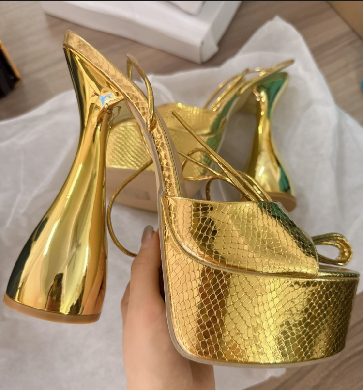 BRAT CODED- STRAPPY PLATFORM HEEL