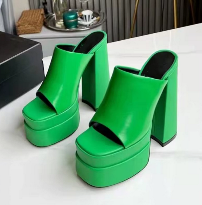 DOLL CODED VEGAN LEATHER SLIP ON HEEL
