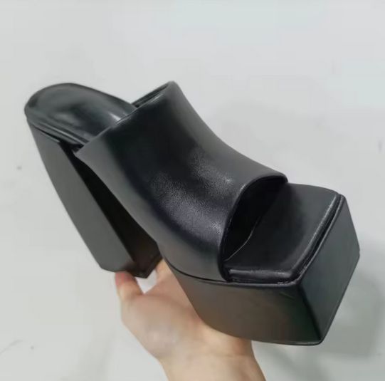 DOLL CODED- CHUNKY BLOCK PLATFORM