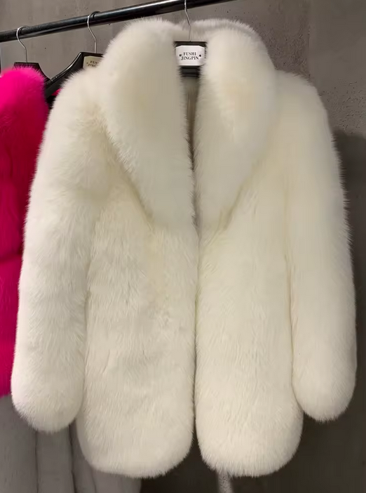 MID LENGTH FOX FUR COAT