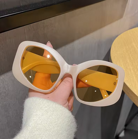 ALIEN CAT EYE SUNGLASSES